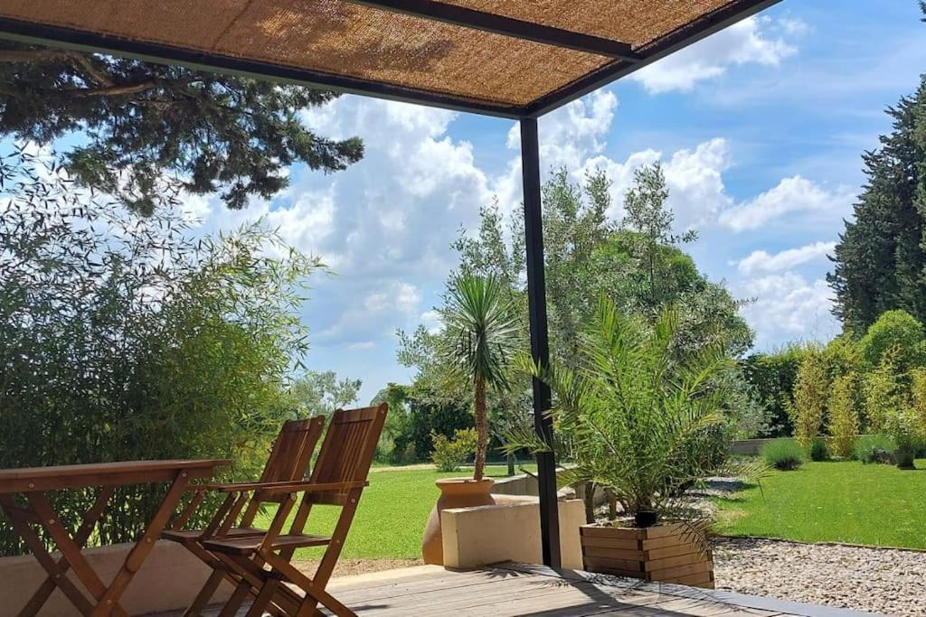 Gite Cosy Au Coeur Du Luberon Lagnes Экстерьер фото