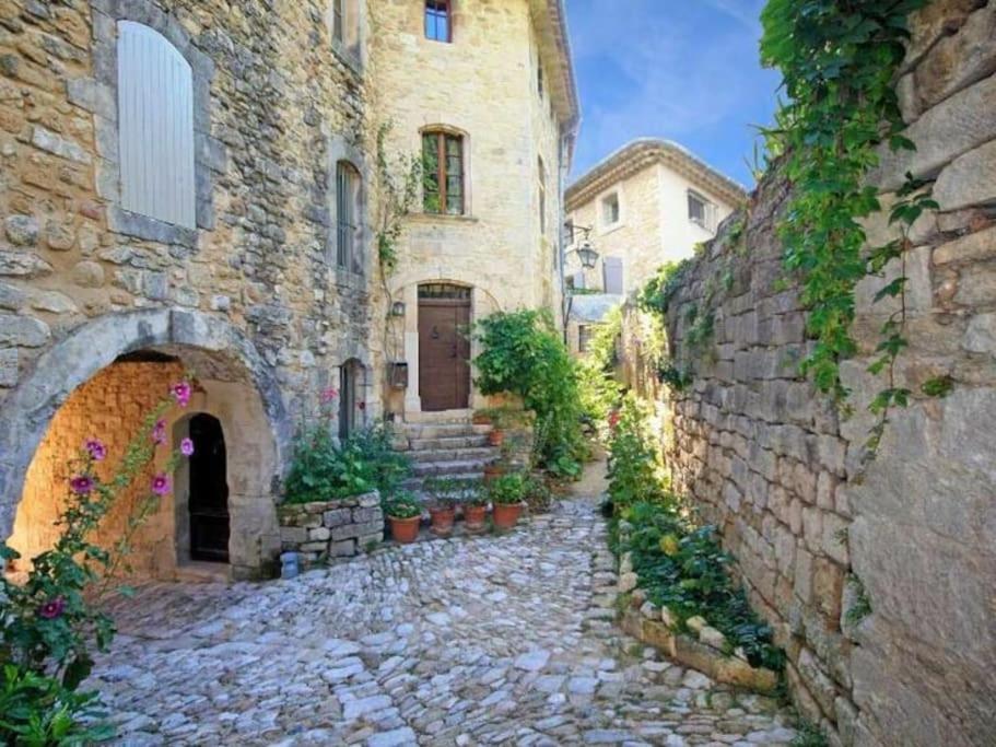 Gite Cosy Au Coeur Du Luberon Lagnes Экстерьер фото